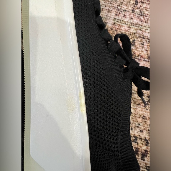 Steve Madden Woman’s Savage Black Platform Lace Up Sneakers Size 6.5 - Picture 4 of 7